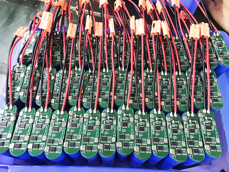 Emergency light battery 2